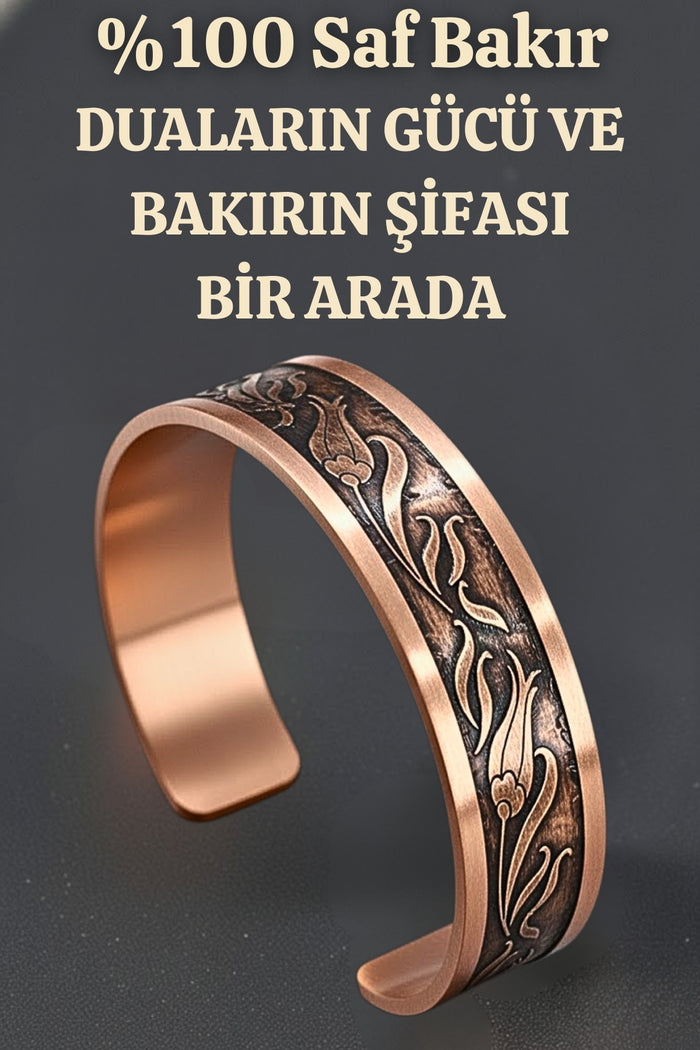 Bakır bilekliğin sıcak dokusu