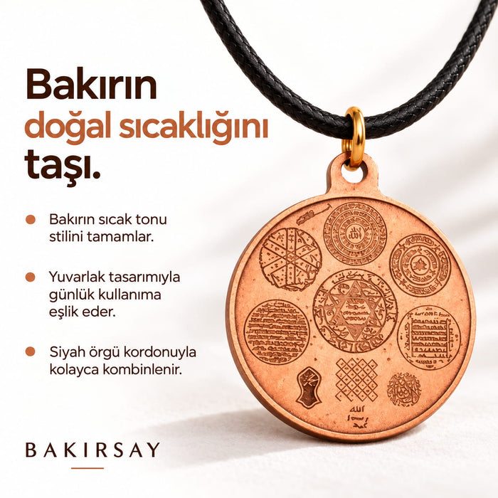 Bakır bilekliğin sıcak dokusu